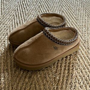 Ugg Tasman Slippers